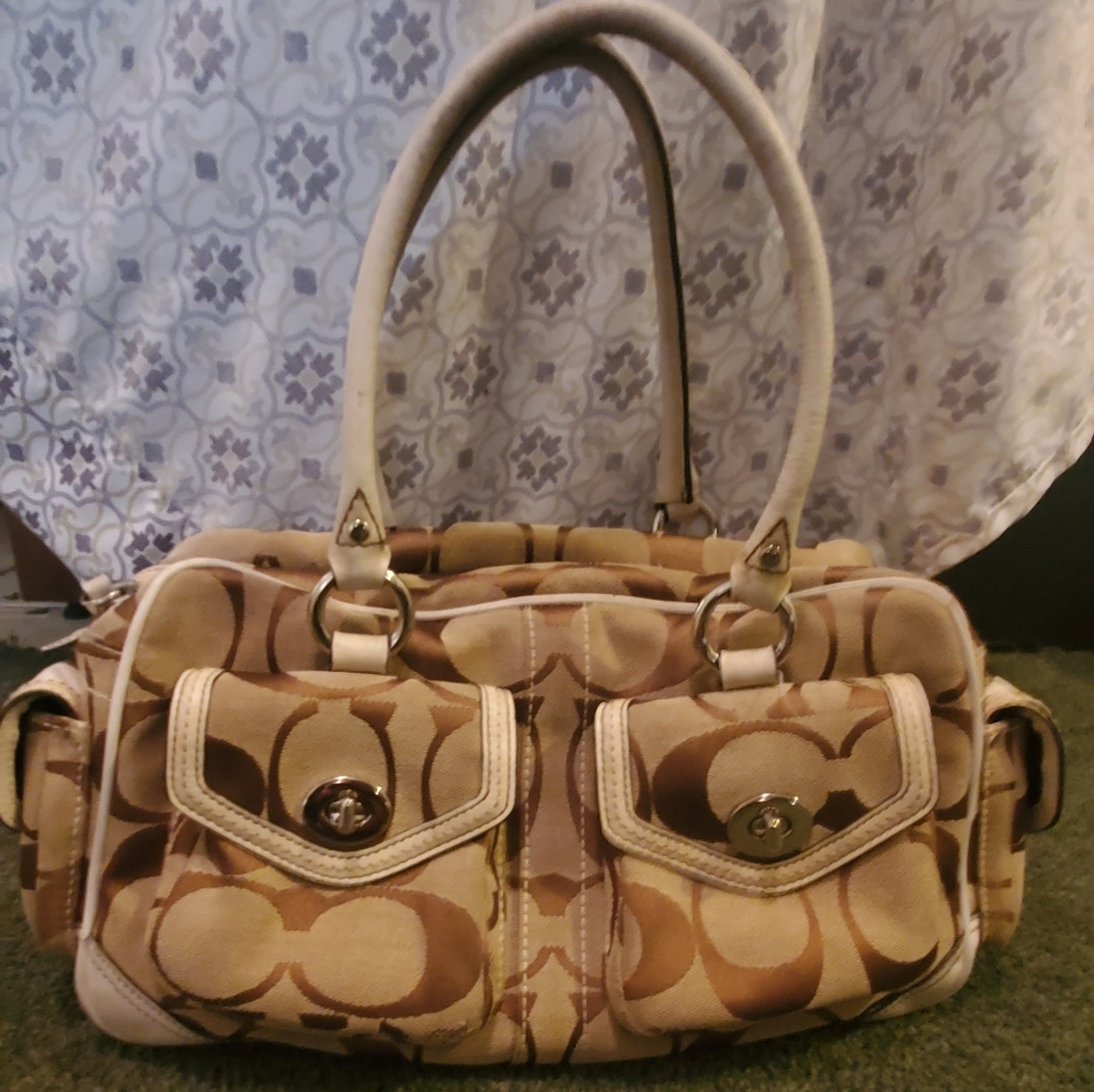 COACH shoulder bag